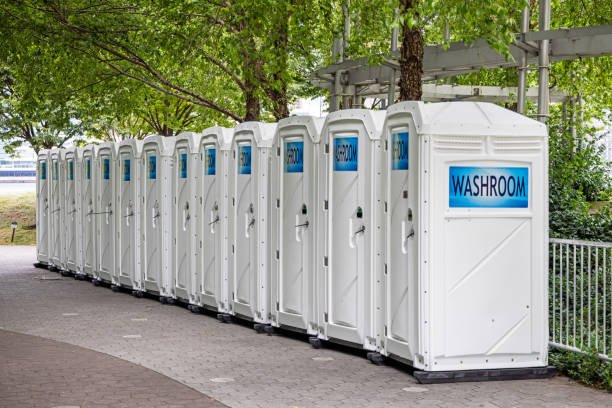 Portable Toilet Options We Offer in Linden, CA